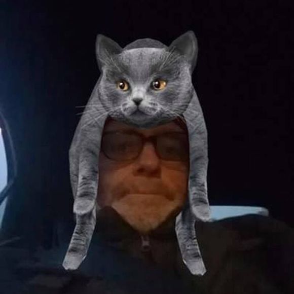 Meet your Posher, Mark - Picture 1 of 8